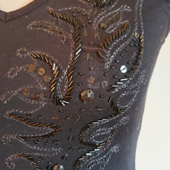 Top - Picture 2 of 4